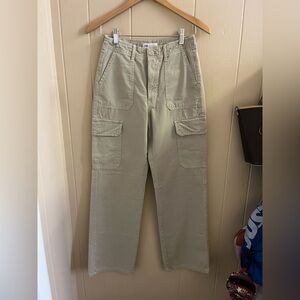 Zara Women’s Khaki Cargo Pants
